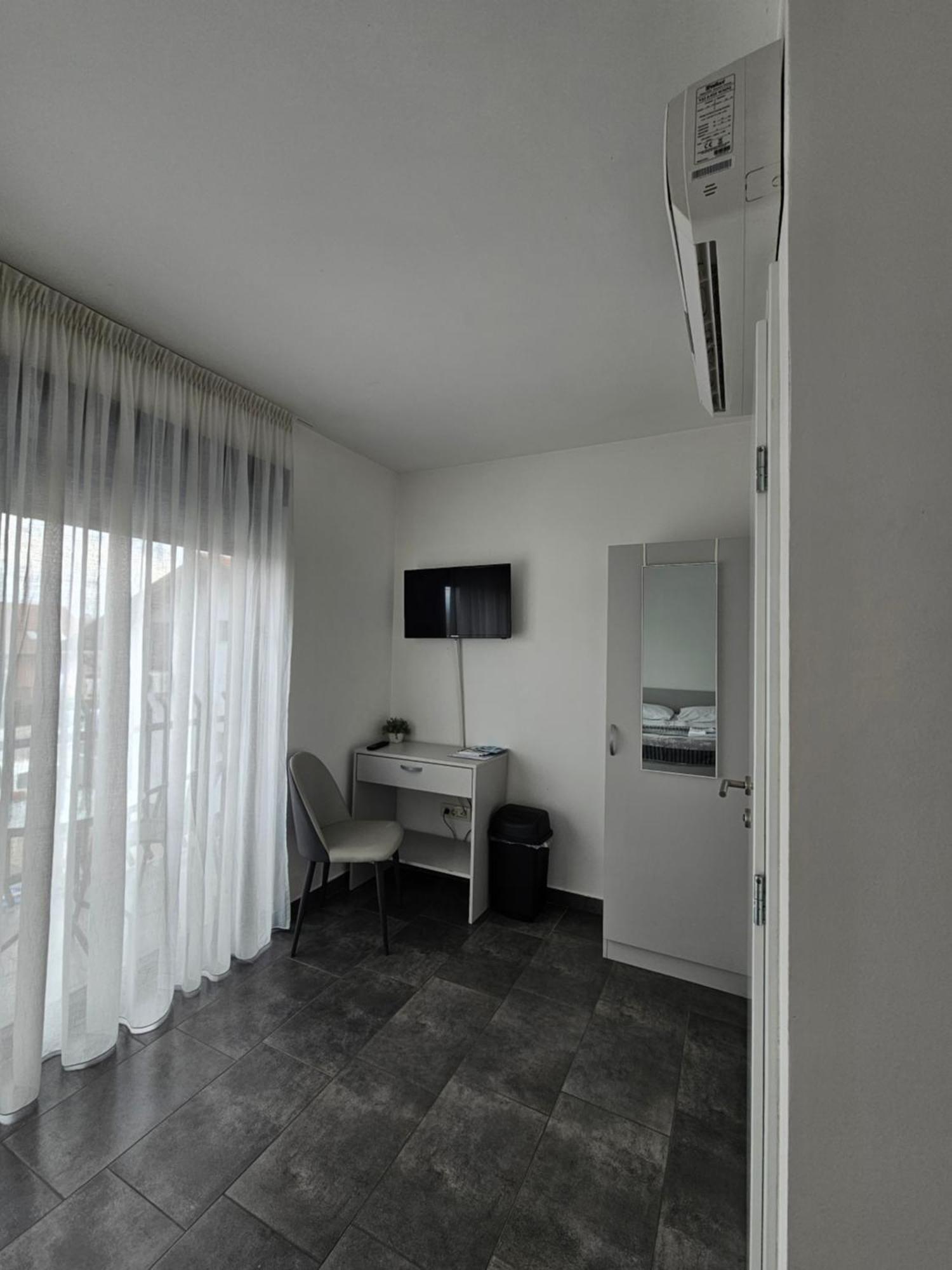 Filipovic Rent A Car & Apartments Selnica Scitarjevska Bagian luar foto