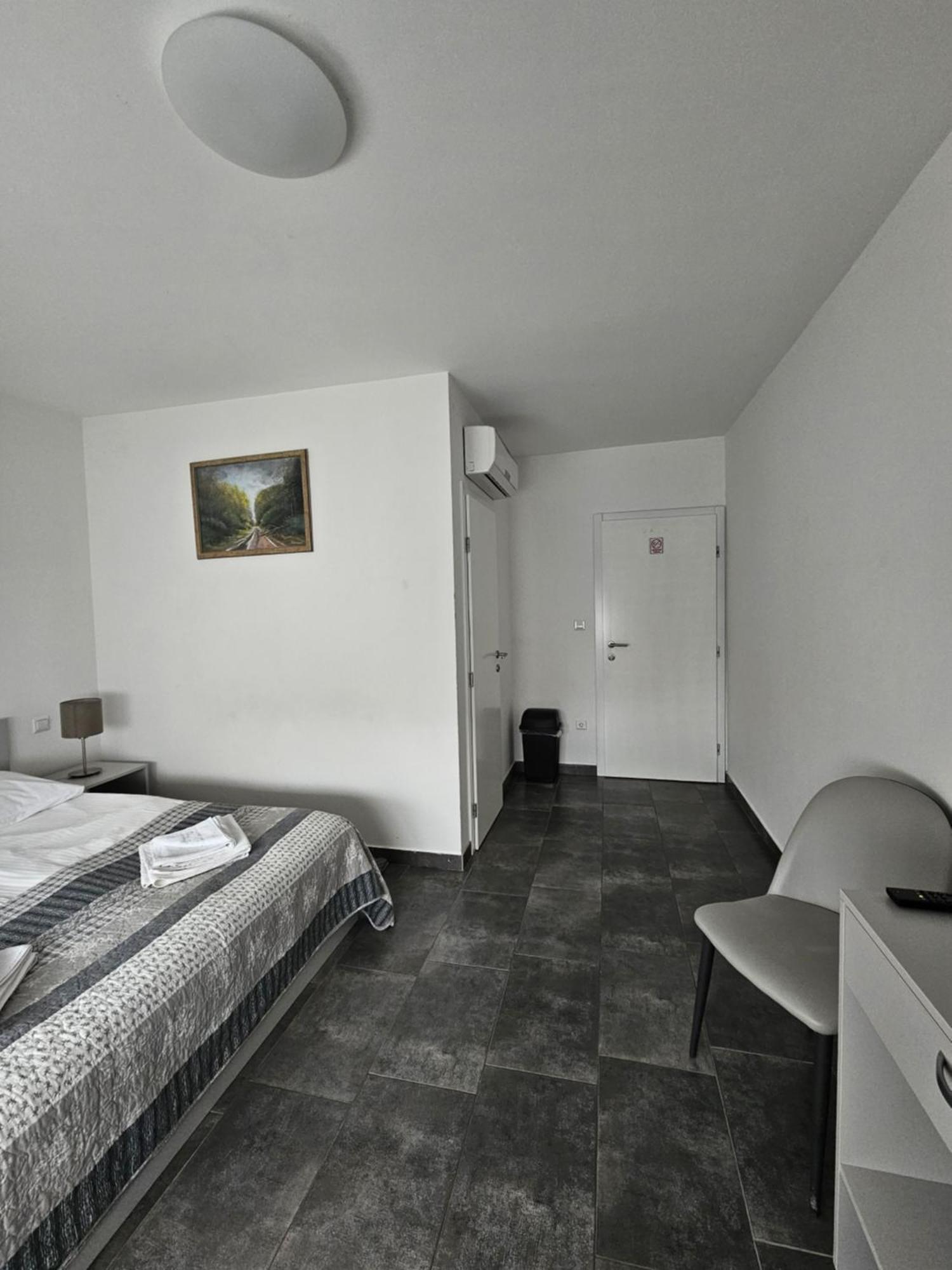 Filipovic Rent A Car & Apartments Selnica Scitarjevska Bagian luar foto
