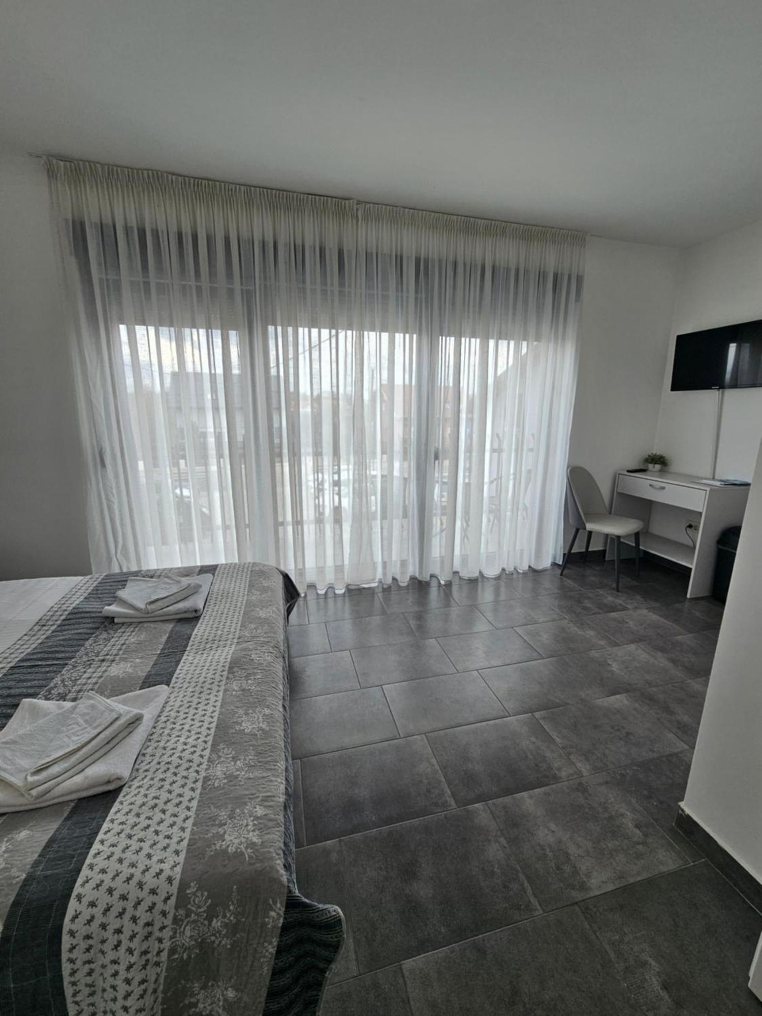 Filipovic Rent A Car & Apartments Selnica Scitarjevska Bagian luar foto