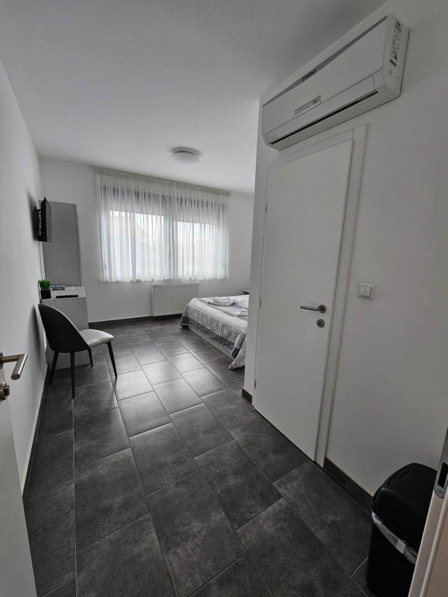 Filipovic Rent A Car & Apartments Selnica Scitarjevska Bagian luar foto